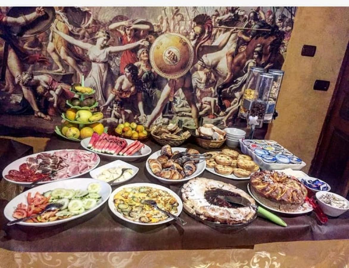 Le Due Torri Bed & Breakfast Filadelfia Екстериор снимка
